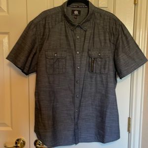 Rock & Republic Collared, Button Front, Short Sleeved Shirt. Size XXL